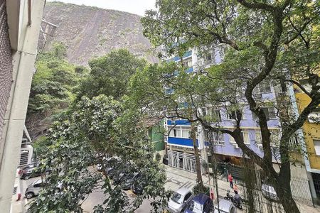 Apartamento à venda com 220m², 4 quartos e 1 vaga