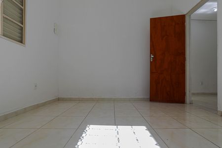 Casa para alugar com 170m², 2 quartos e 6 vagas Casa para alugar com 170m², 2 quartos e 6 vagasQuarto 1