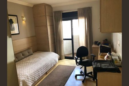 Apartamento à venda com 230m², 4 quartos e 4 vagas