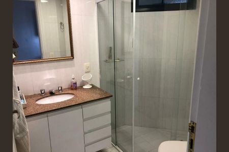 Apartamento à venda com 230m², 4 quartos e 4 vagas