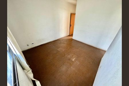 Apartamento à venda com 80m², 2 quartos e 1 vaga Apartamento à venda com 80m², 2 quartos e 1 vagaSala
