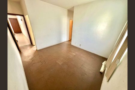 Apartamento à venda com 80m², 2 quartos e 1 vaga Apartamento à venda com 80m², 2 quartos e 1 vagaSala