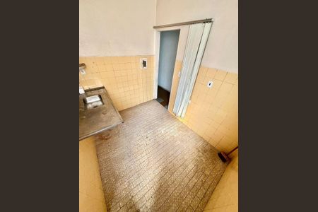 Apartamento à venda com 80m², 2 quartos e 1 vaga Apartamento à venda com 80m², 2 quartos e 1 vagaCozinha