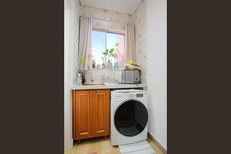 Apartamento à venda com 88m², 2 quartos e sem vagaCozinha e Área de Serviço