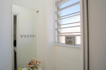 Apartamento à venda com 88m², 2 quartos e sem vagaBanheiro de serviço
