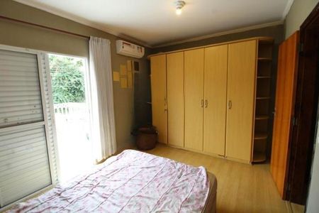 Casa à venda com 100m², 2 quartos e 1 vaga