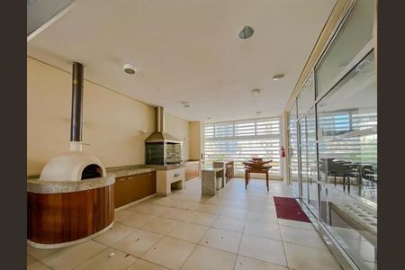 Apartamento à venda com 81m², 2 quartos e 1 vaga