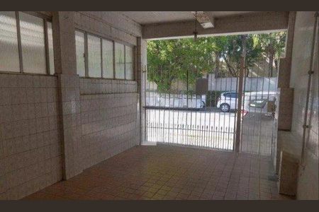 Casa à venda com 114m², 2 quartos e 1 vaga