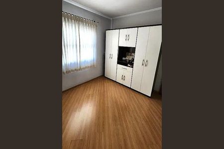 Casa à venda com 150m², 3 quartos e 4 vagas
