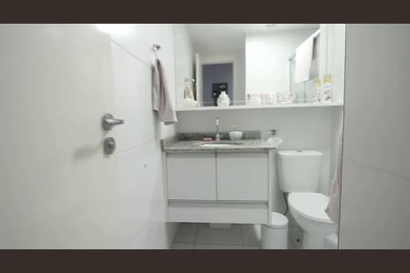Apartamento à venda com 68m², 2 quartos e 1 vaga