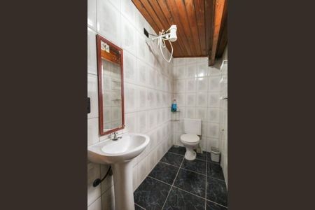 Casa à venda com 135m², 4 quartos e 1 vaga