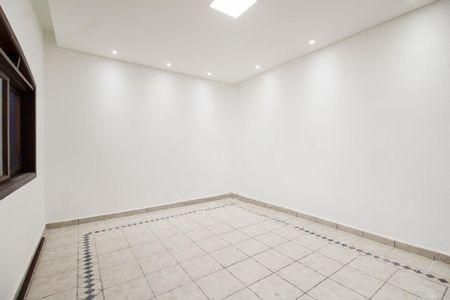 Casa à venda com 135m², 4 quartos e 1 vaga