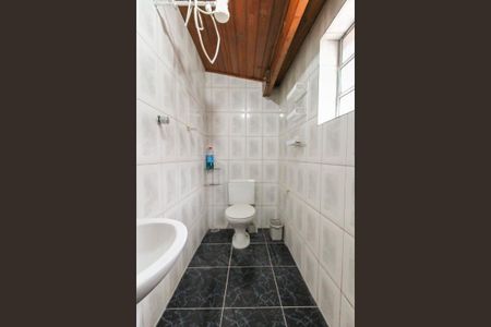 Casa à venda com 135m², 4 quartos e 1 vaga