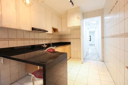 Casa à venda com 135m², 4 quartos e 1 vaga
