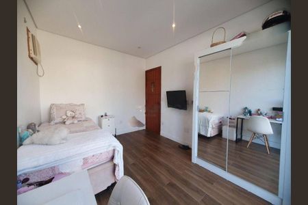 Casa de condomínio à venda com 120m², 3 quartos e 2 vagas