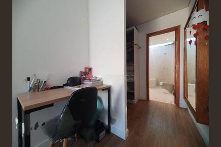 Casa de condomínio à venda com 120m², 3 quartos e 2 vagas