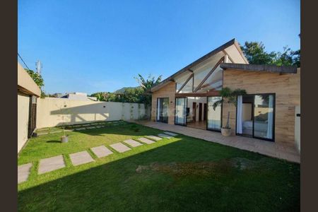 Casa de condomínio à venda com 120m², 3 quartos e 2 vagas