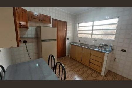 Casa à venda com 115m², 2 quartos e sem vaga