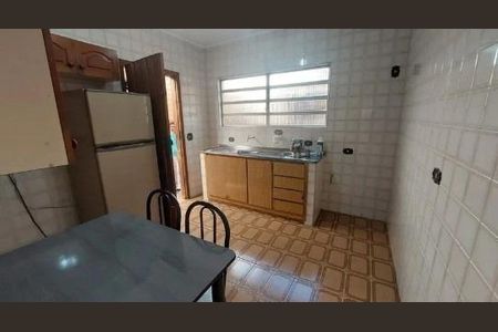 Casa à venda com 115m², 2 quartos e sem vaga