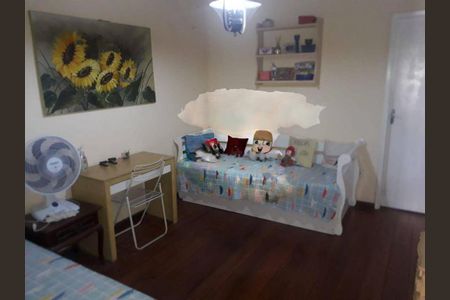 Casa de condomínio à venda com 350m², 5 quartos e 4 vagas