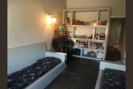 Casa de condomínio à venda com 350m², 5 quartos e 4 vagas