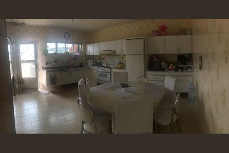 Casa à venda com 160m², 2 quartos e 2 vagas