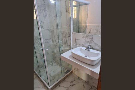 Casa de condomínio à venda com 150m², 4 quartos e 2 vagas