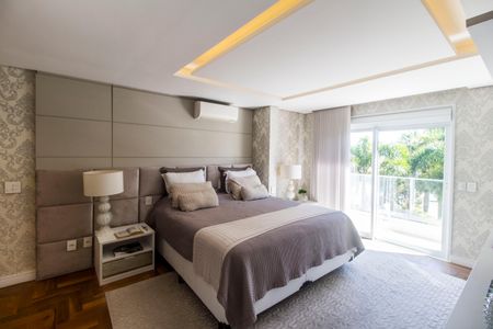 Casa à venda com 451m², 4 quartos e 2 vagas Casa à venda com 451m², 4 quartos e 2 vagasSuíte 1