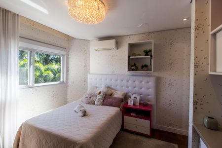 Casa à venda com 451m², 4 quartos e 2 vagas Casa à venda com 451m², 4 quartos e 2 vagasSuíte 4