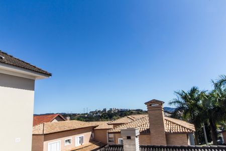 Casa à venda com 451m², 4 quartos e 2 vagas Casa à venda com 451m², 4 quartos e 2 vagasVista da Suíte 4