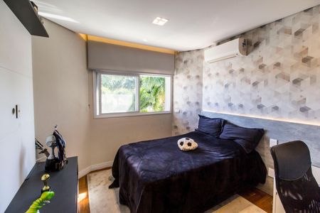 Casa à venda com 451m², 4 quartos e 2 vagas Casa à venda com 451m², 4 quartos e 2 vagasSuíte 2