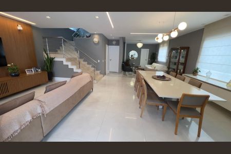 Casa de condomínio à venda com 420m², 5 quartos e 3 vagas