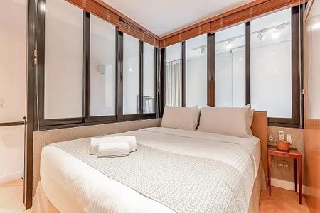 Apartamento à venda com 67m², 1 quarto e 2 vagas