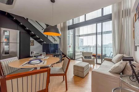 Apartamento à venda com 67m², 1 quarto e 2 vagas