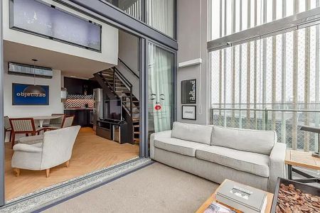 Apartamento à venda com 67m², 1 quarto e 2 vagas