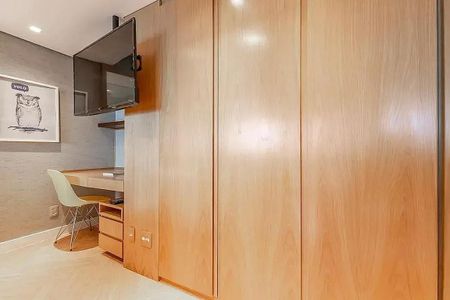 Apartamento à venda com 67m², 1 quarto e 2 vagas
