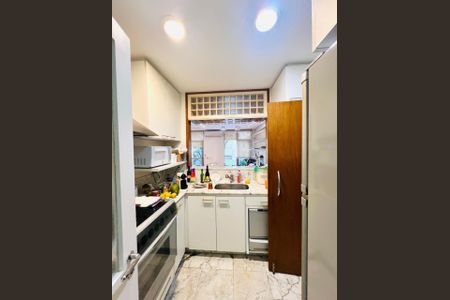 Apartamento à venda com 100m², 2 quartos e 1 vaga