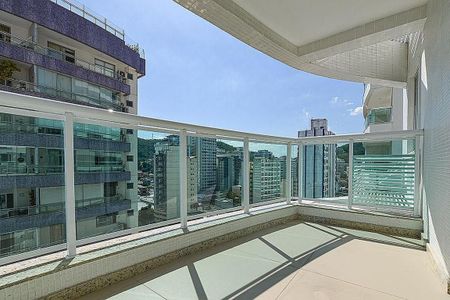 Apartamento à venda com 121m², 3 quartos e sem vaga