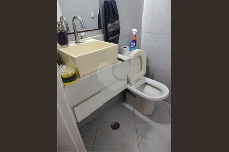 Casa à venda com 153m², 3 quartos e 4 vagas