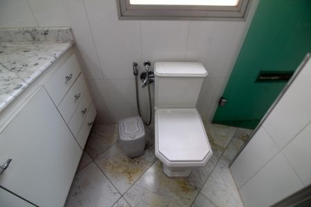 Apartamento para alugar com 207m², 3 quartos e 2 vagas Apartamento para alugar com 207m², 3 quartos e 2 vagasBanheiro Suite