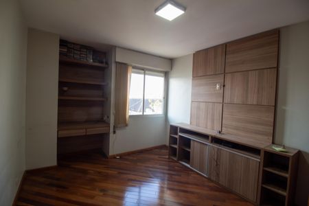 Apartamento para alugar com 207m², 3 quartos e 2 vagas Apartamento para alugar com 207m², 3 quartos e 2 vagasQuarto 2