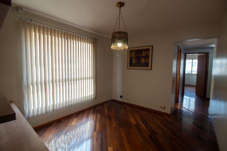 Apartamento para alugar com 207m², 3 quartos e 2 vagas Apartamento para alugar com 207m², 3 quartos e 2 vagasSala 2