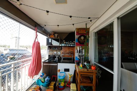 Apartamento à venda com 104m², 3 quartos e 2 vagas Apartamento à venda com 104m², 3 quartos e 2 vagasVaranda