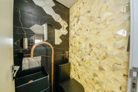 Apartamento à venda com 104m², 3 quartos e 2 vagas Apartamento à venda com 104m², 3 quartos e 2 vagasLavabo