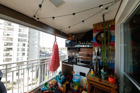 Apartamento à venda com 104m², 3 quartos e 2 vagas Apartamento à venda com 104m², 3 quartos e 2 vagasVaranda