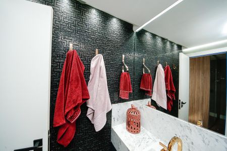 Apartamento à venda com 104m², 3 quartos e 2 vagas Apartamento à venda com 104m², 3 quartos e 2 vagasBanheiro Suíte