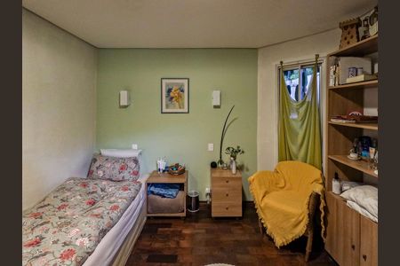 Casa à venda com 346m², 4 quartos e 4 vagas