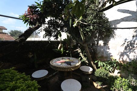 Casa à venda com 231m², 3 quartos e 2 vagasjardim/ quintal