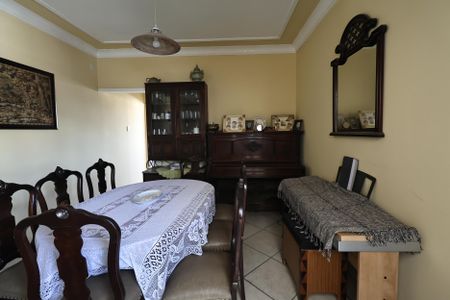 Casa à venda com 231m², 3 quartos e 2 vagasSala de Jantar