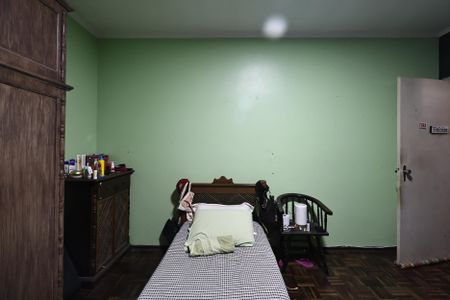 Casa à venda com 231m², 3 quartos e 2 vagasQuarto 1